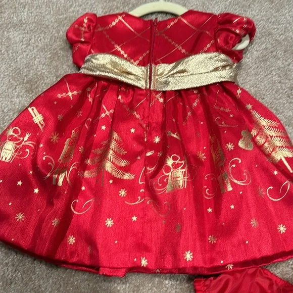 Elegant Christmas dress - Picture 3 of 9